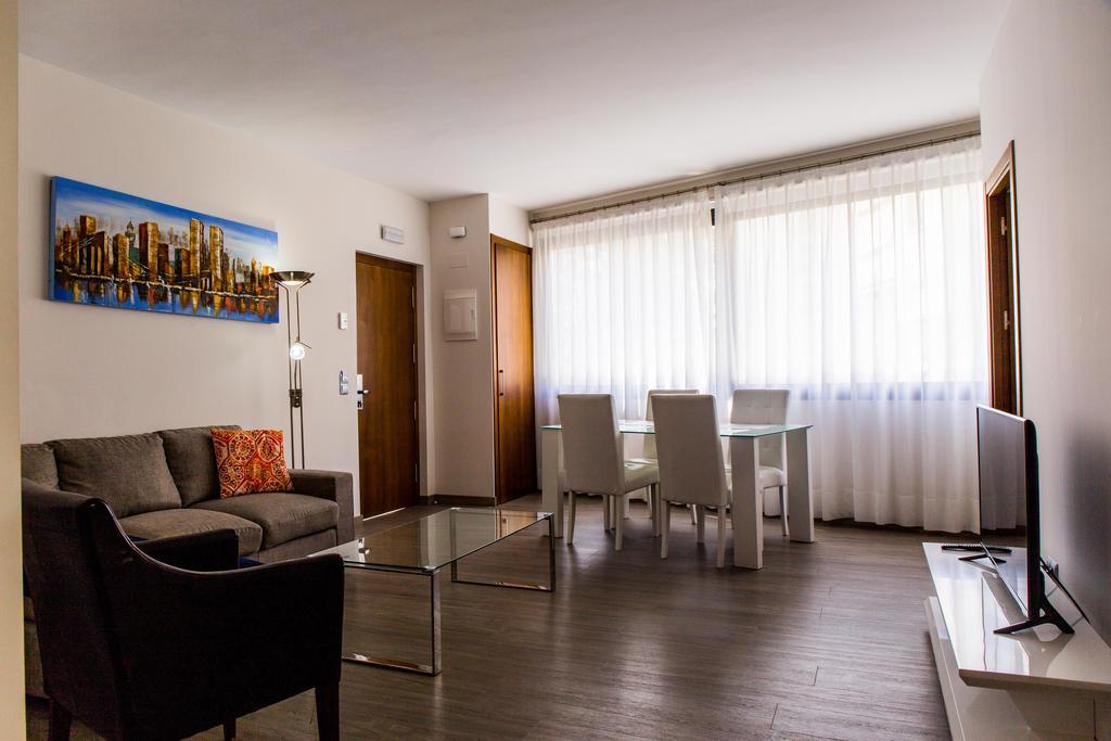 Bluesea Dimona Suites Torremolinos Exteriör bild